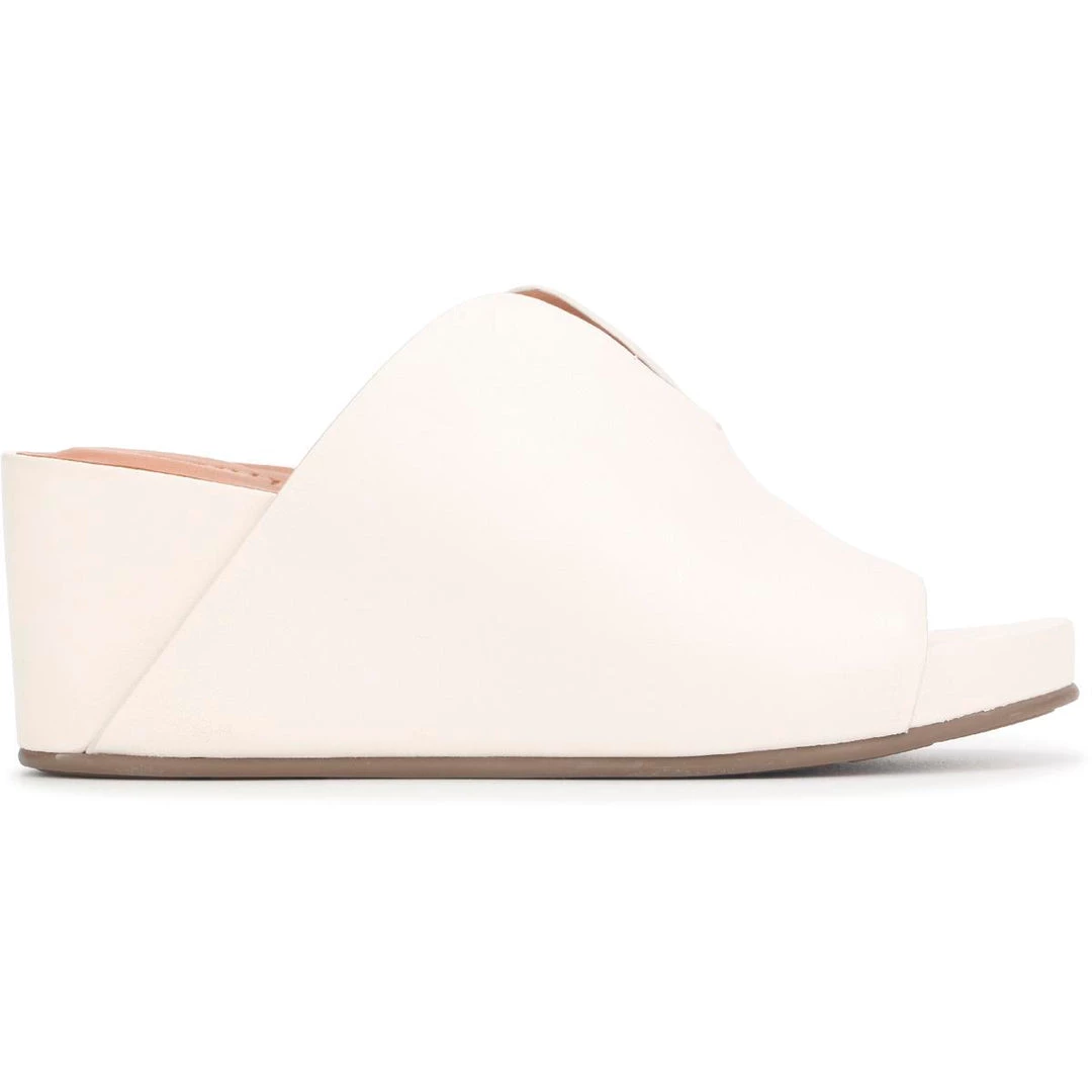 Gentle Souls by Kenneth Cole Gisele 65 Mule Womens Leather Slip On Wedge Sandals 2 Gentle Souls by Kenneth Cole Gisele 65 Mule Womens Leather Slip On Wedge Sandals - Image 2